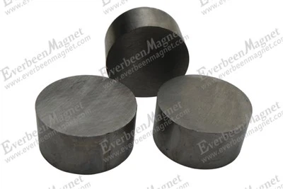 Használhatók-e kerámia blokkmágnesek a mágneses rezonancia erőmikroszkópiában...